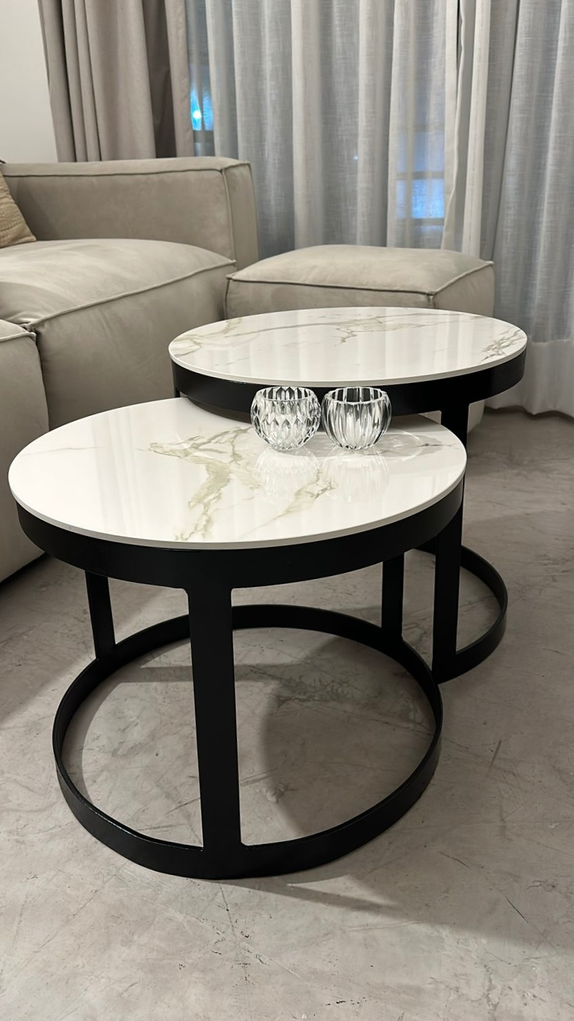 Mesa en Neolith Calacatta